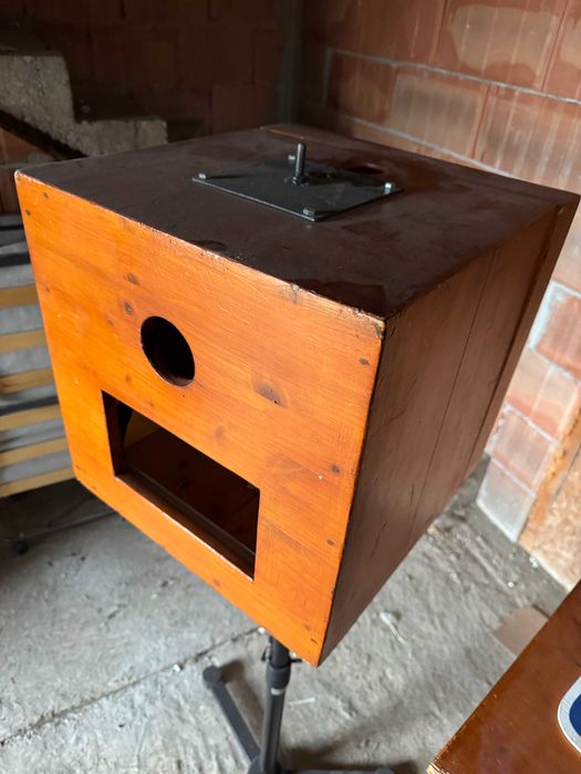 Carcasa Lemn Cabina Foto + Trepiezi Metalici