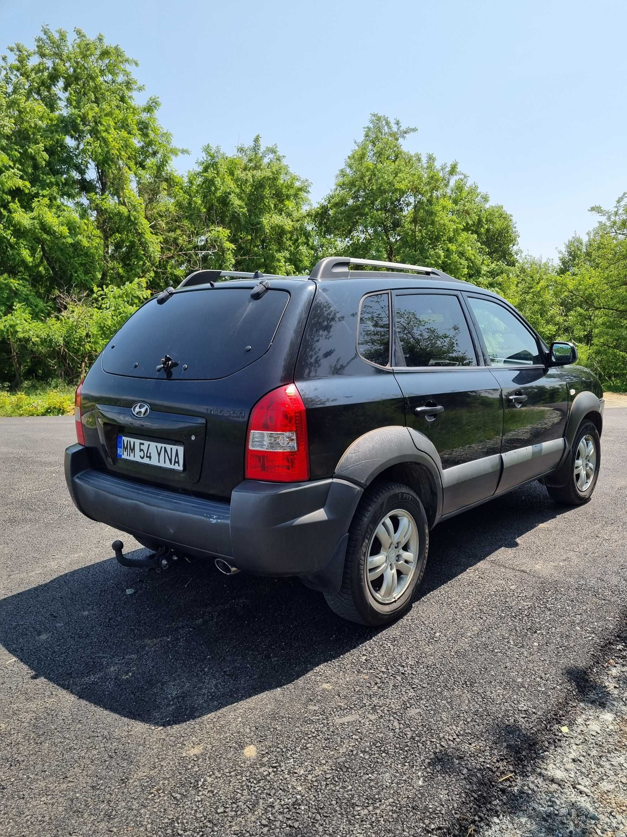 Hyundai Tucson 2.0 Benzină | 2007 | 140 CP | 2x4 | Întreținută