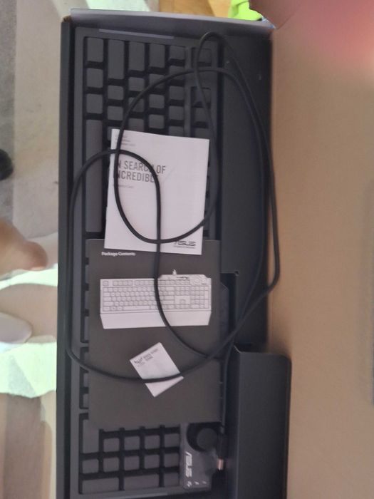 Tastatura Gaming ASUS TUF Gaming K1 RGB pret 200 lei