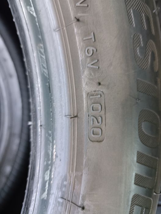Anvelope de iarnă 235 50 19 Bridgestone dot 2020