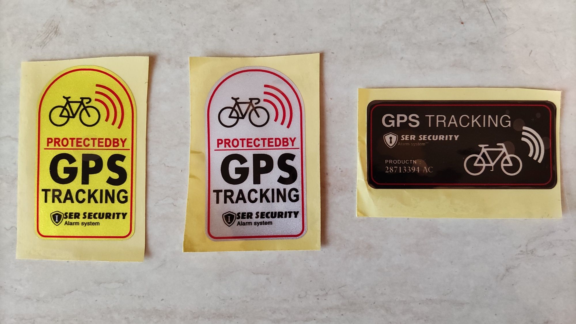Sticker GPS tracking