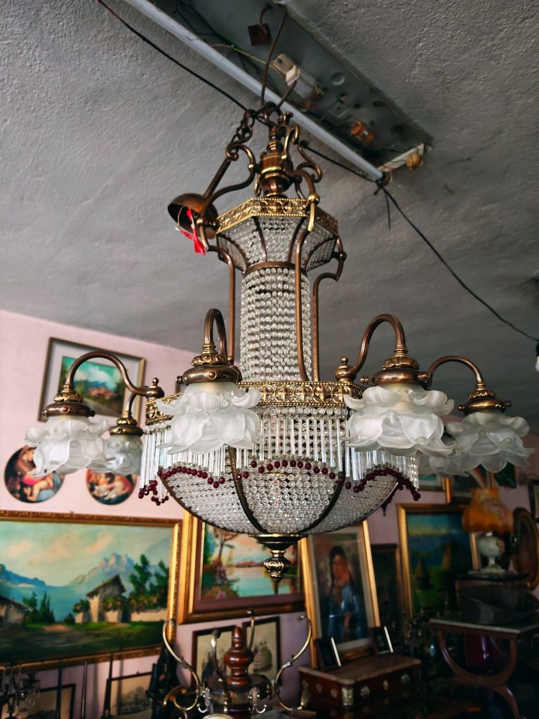 Античен кристален полилей