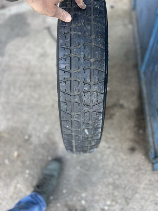 Резервна гума патерица 155/90/18 Mercedes с принадлежности .