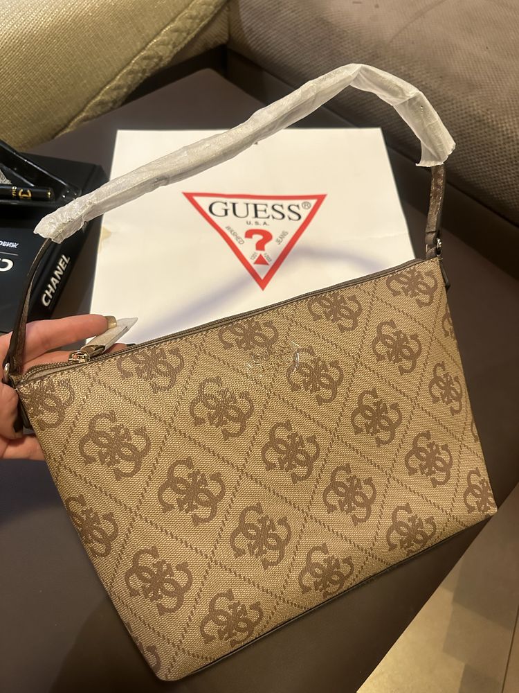 ПРОМО НОВИ оригинални чанти Guess,Michael kors, versace и др