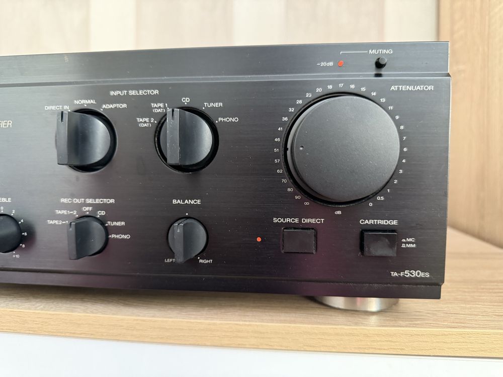 Като нов Sony TA-F530es
