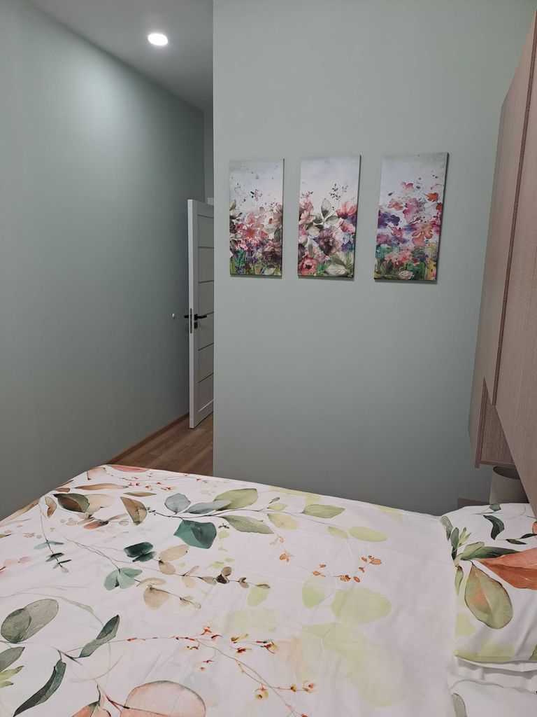 Продава се Тристаен апартамент в Плевен, Дружба 1 - 120 кв.м за 1200 €/кв.м - Снимка #9