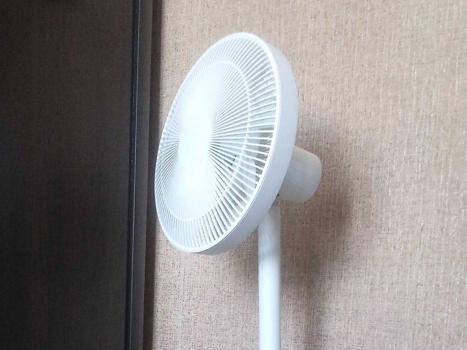 Вентилятор Xiaomi Mi Smart Standing Fan 2