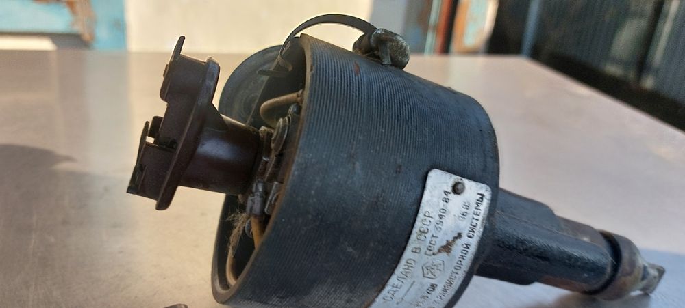 Продам трамблёр без крышки га Газ 53