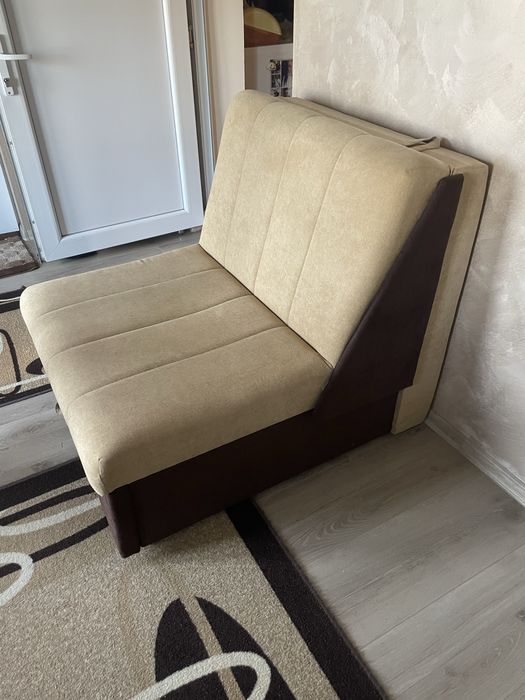 Разтегателно канапе