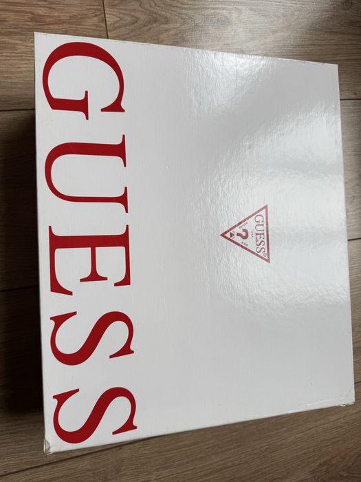 Намалени Ботуши Guess 37 нови