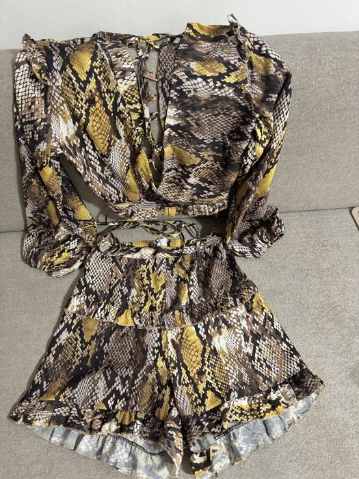Compleu animal print Zara