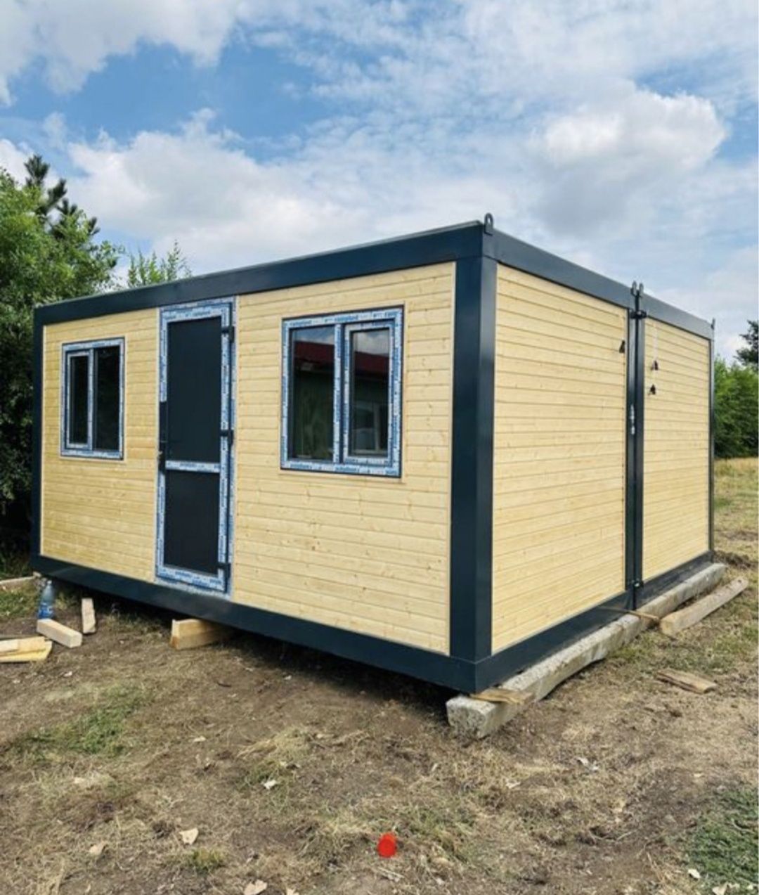 Container modulare și casute