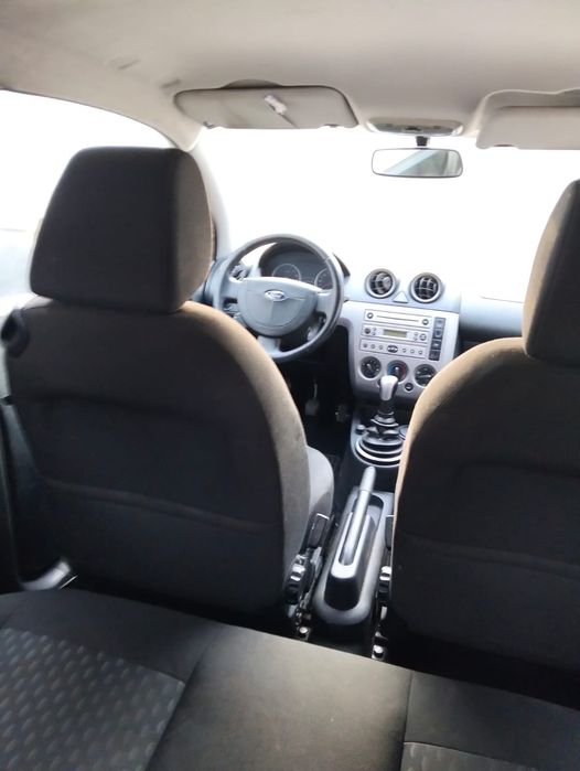 !!! Super oferta !!! Ford fiesta 1.4 benzina