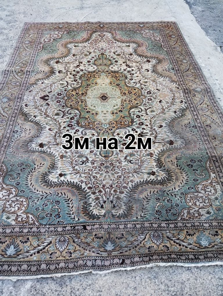 Ръчно тъкани вълнени Антични килими и пътеки.Цени по договорка.