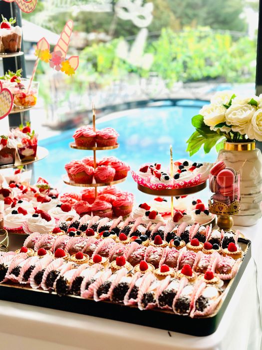 Candy bar Fruit bar Lemon Bar Cigar bar