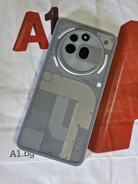 КАТО НОВ 256GB Nothing Phone ( 3a ) Pro Гаранция A1 2027г. Grey | Сив