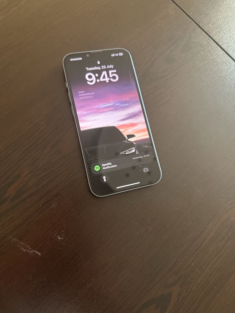 Продавам iphone 14