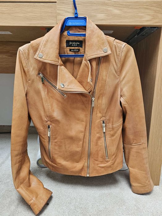 Кожено яке Stradivarius