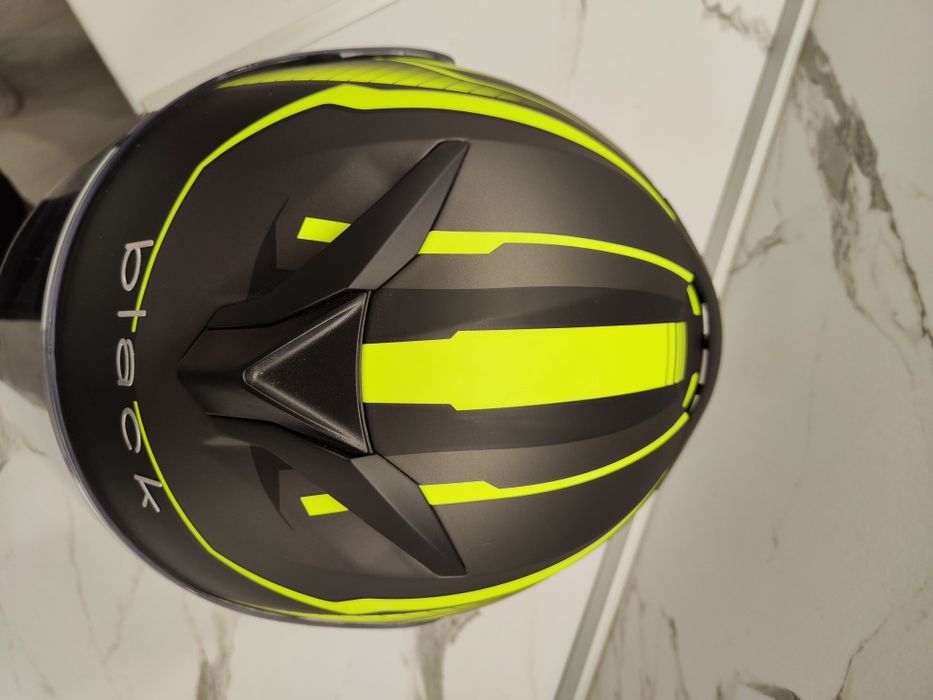 Каска  за мотор black модуларна размер М