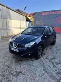 Vând Nissan Qasqai 2012 automat 1.6 benzina