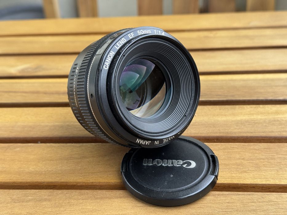 Canon 50 mm f/1.4 USM