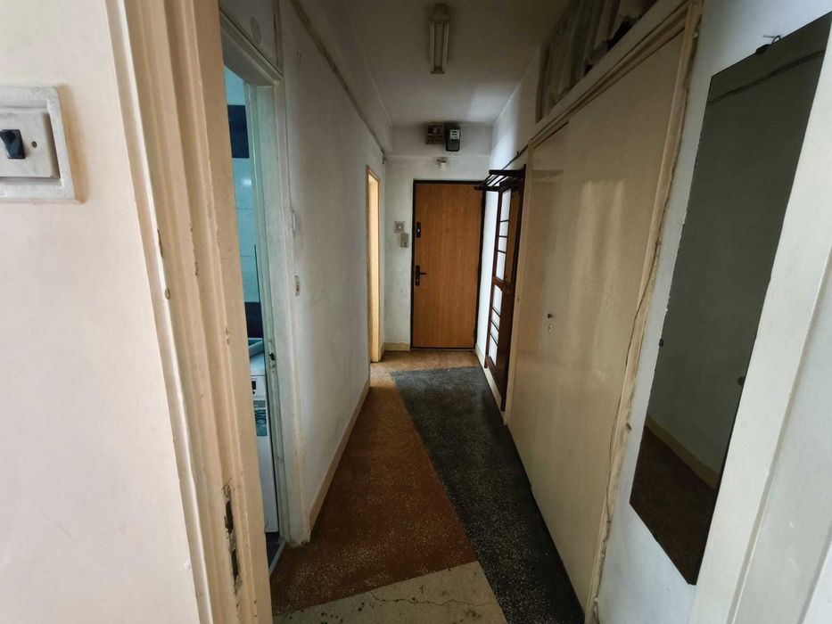 Vand apartament 2 camere ultracentral in zona Patria