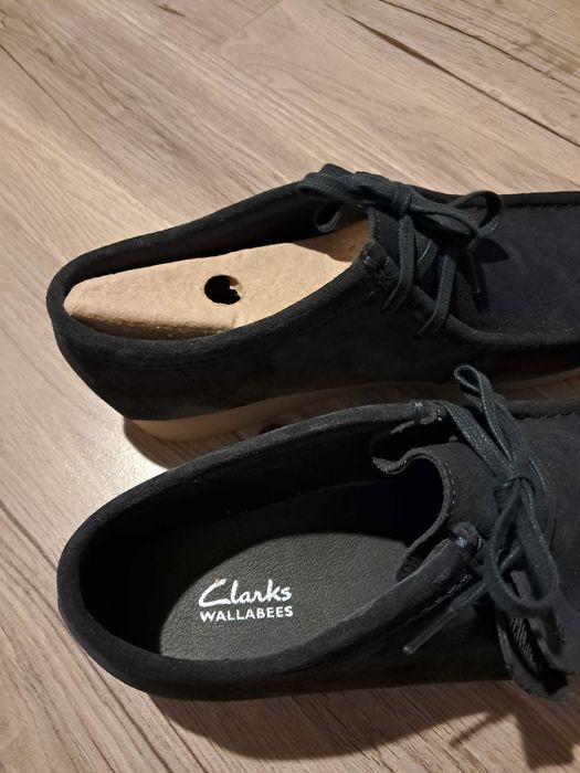 Vând pantofi mocasini Clarks noi, culoarea albastru inchis,,