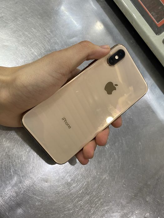 Айфон XS64GB фейс работает