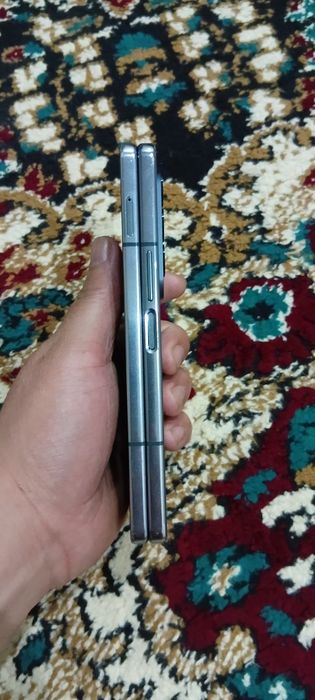 Продам на запчасти галакси форд 4