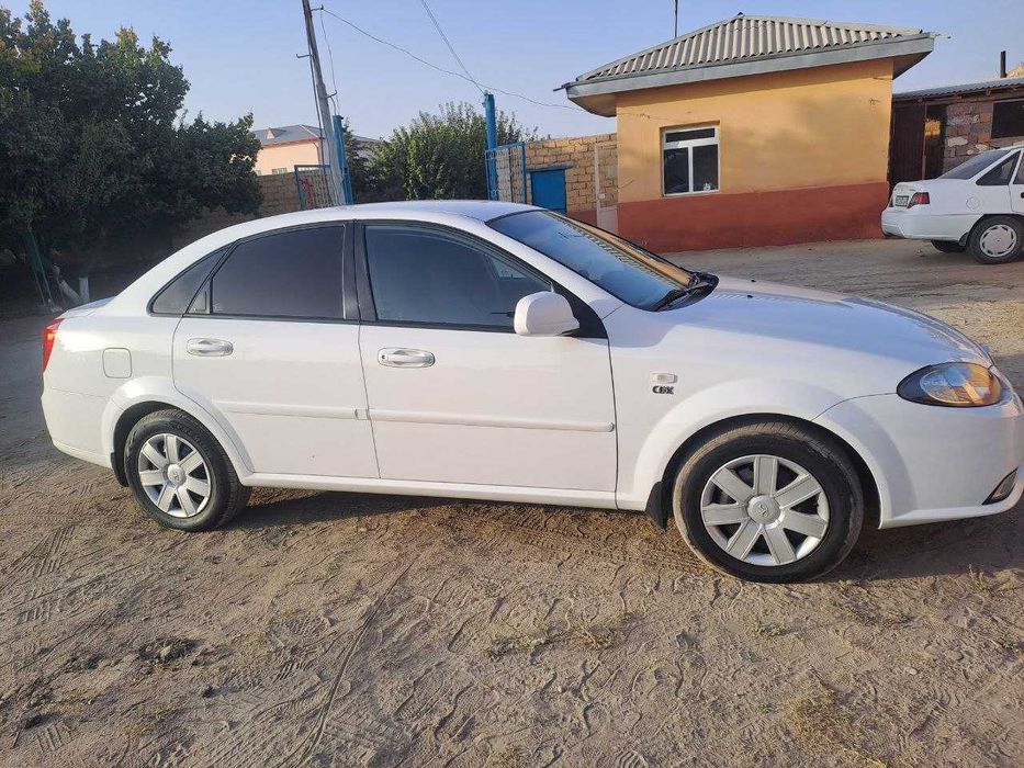Gentra 1.5 Oq 2017 dekabr mexanika xolati yaxshi