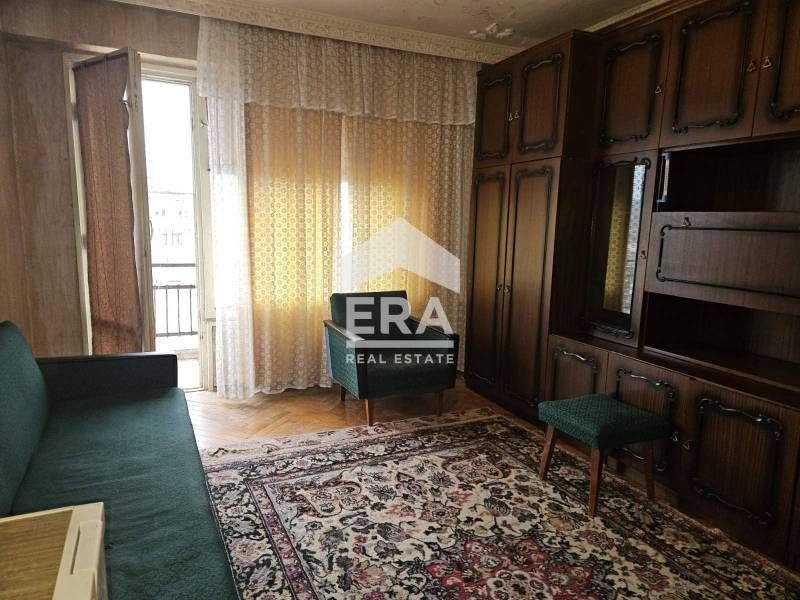 ЕКСКЛУЗИВНО! ЕРА ОСЪМ Ловеч предлага за продажба апартамент в град Лов