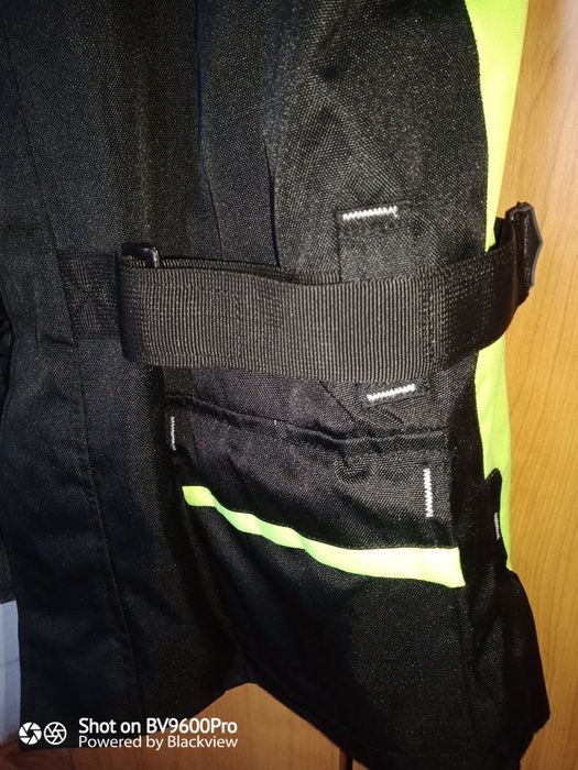 Яке с протектори Спартан Spartan / L