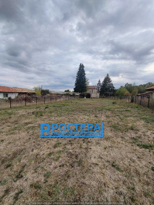 Продава се Парцел в с. Ловец, Област Търговище - 800 кв.м за 22 €/кв.м - Снимка #3