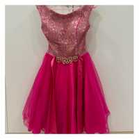 Розовое платье для юных принцесс