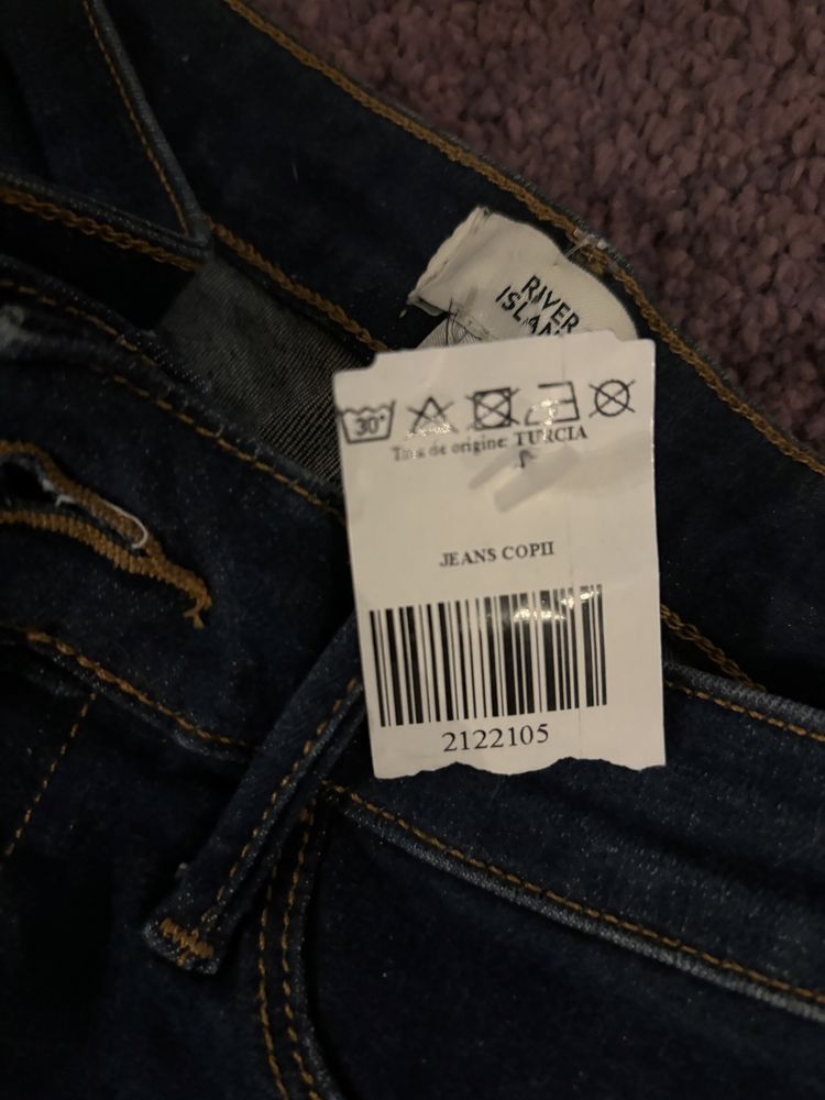 Blugi River Island, noi cu eticheta, marimea XS, skinny, pret 90 lei