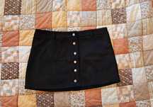 Fusta mini cu capse