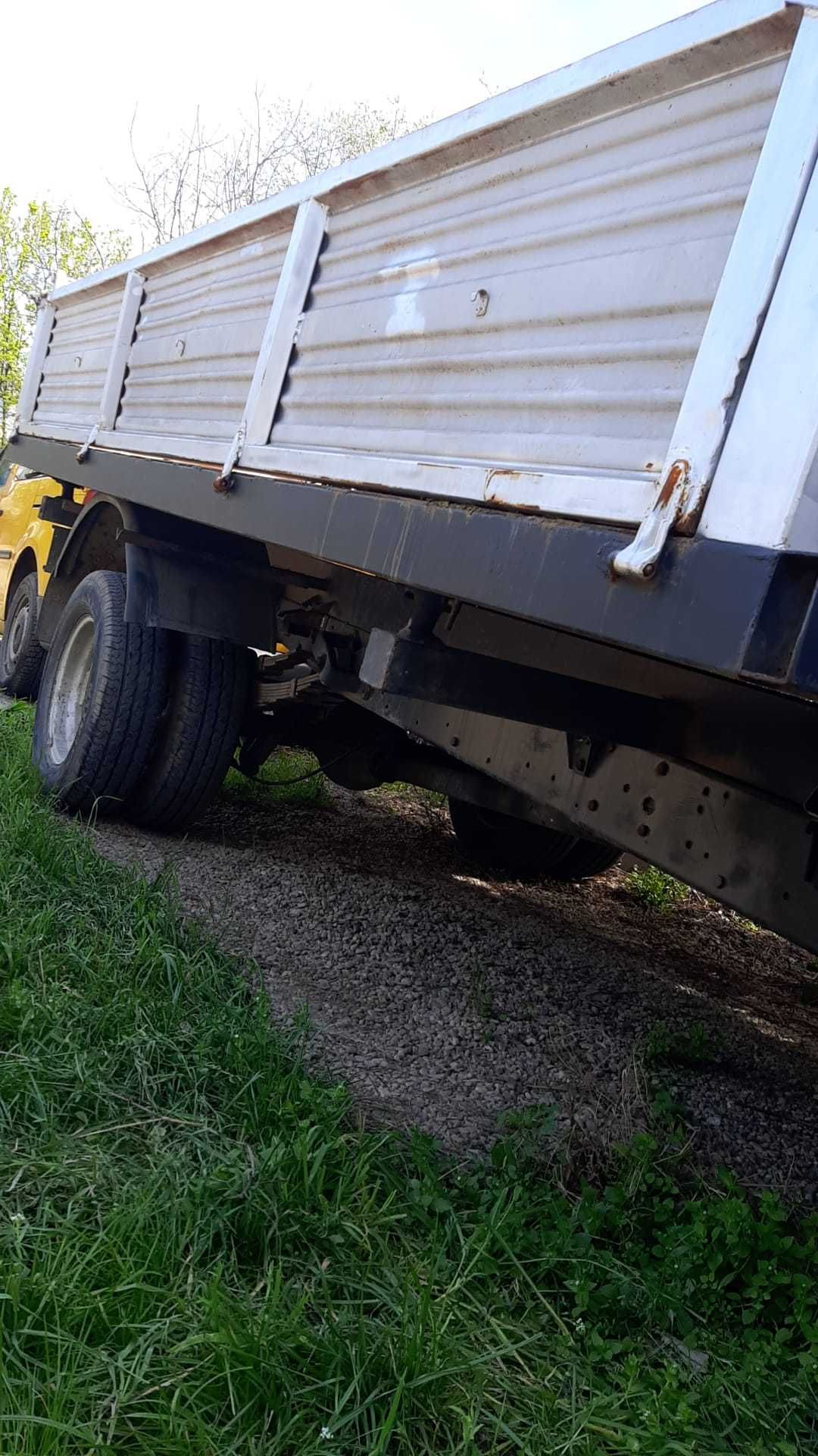 Iveco Daily Basculabil 3 parti