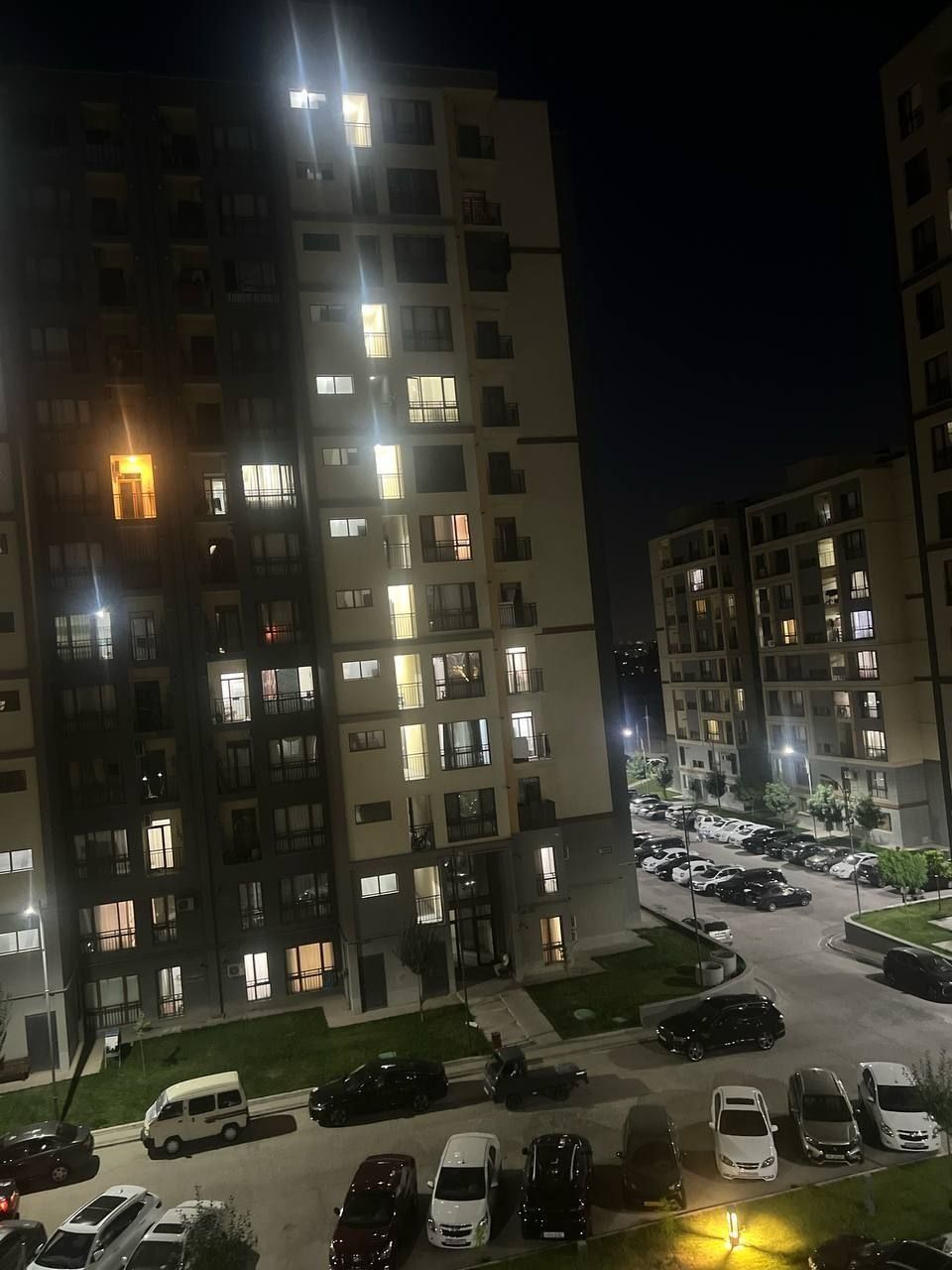 Продаётся квартира Юнусабад Манзара сити 1/5/12