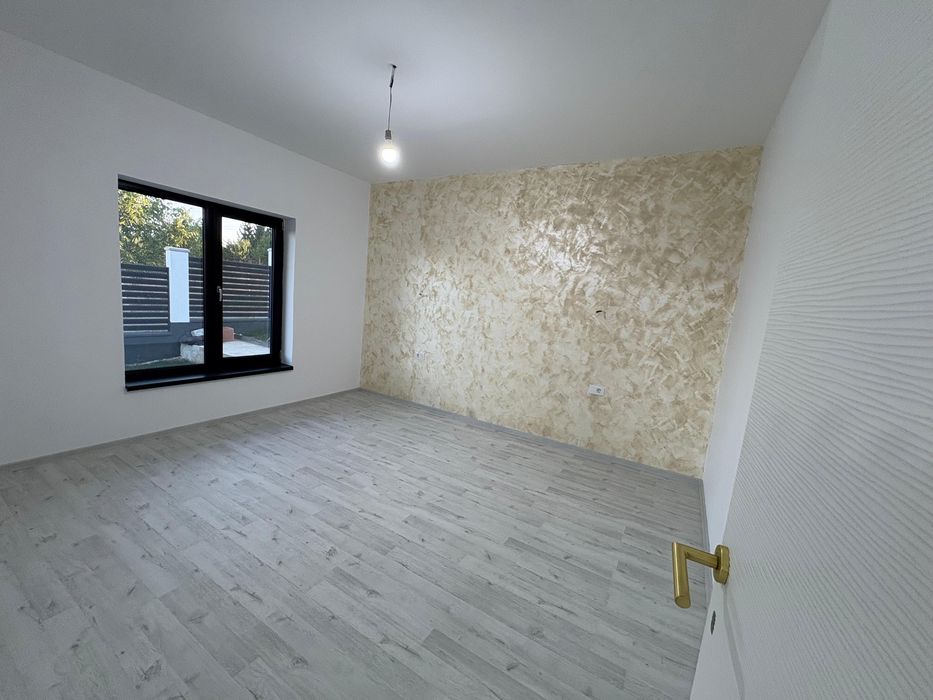 Casă nouă individuală cu 4 camere în stil modern - zona Cartier Vaslui
