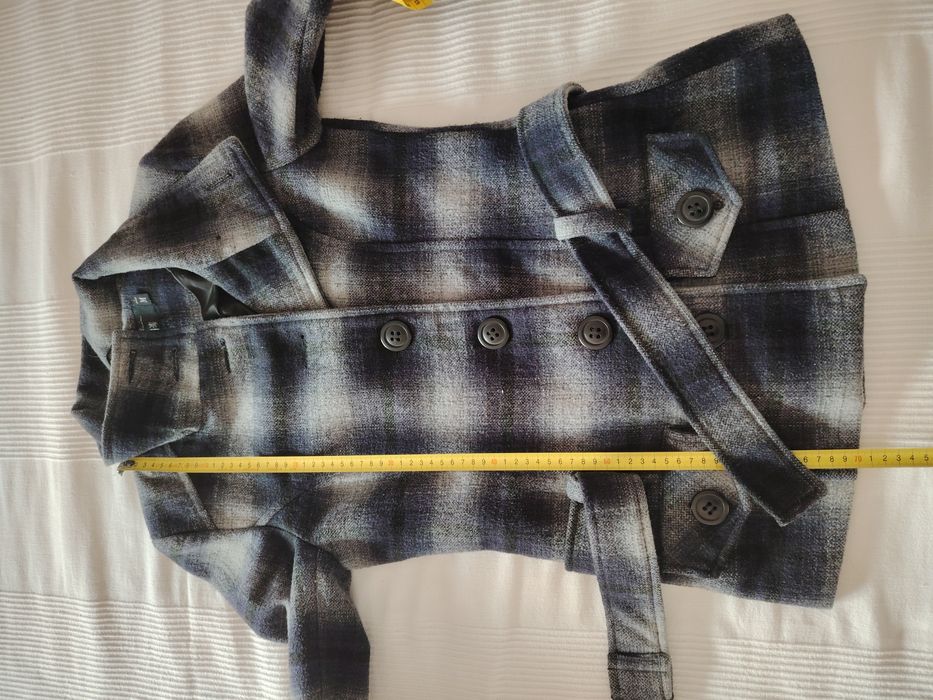 Scurtă damă Eight 2 Nine