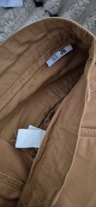 Pantaloni barbatesti, Cropp, marimea W36/L34, maro deschis, stare buna