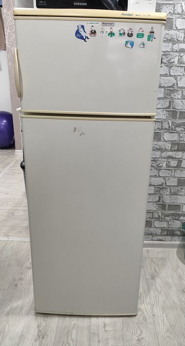 Продам холодильник