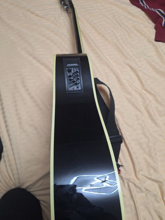 Vand chitara harley benton