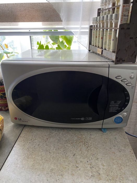 Микроволновая печь LG