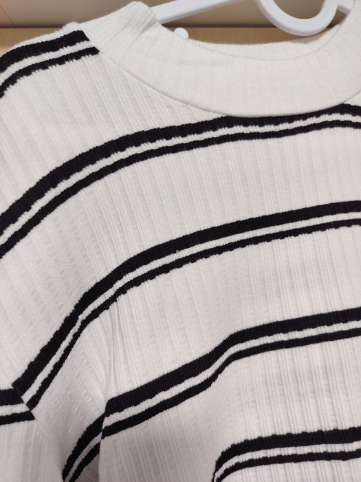 Нова блуза плетиво  L/LX