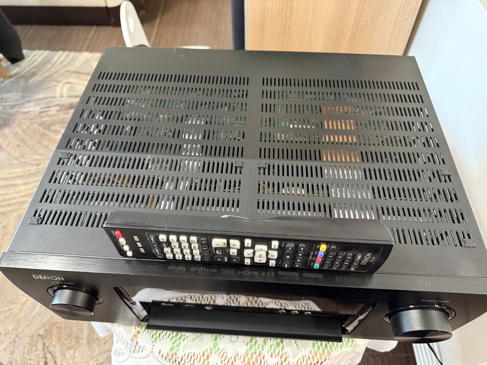 Denon AVR-X4000 качествен ресивър