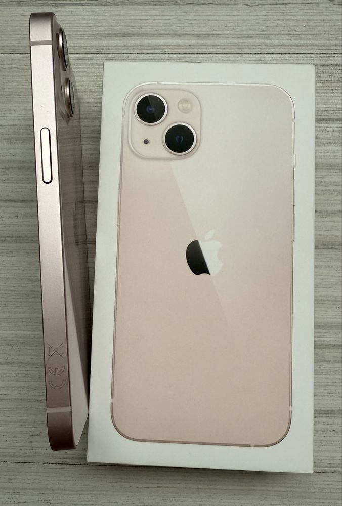 600 лева като нов Айфон 13 , 128GB