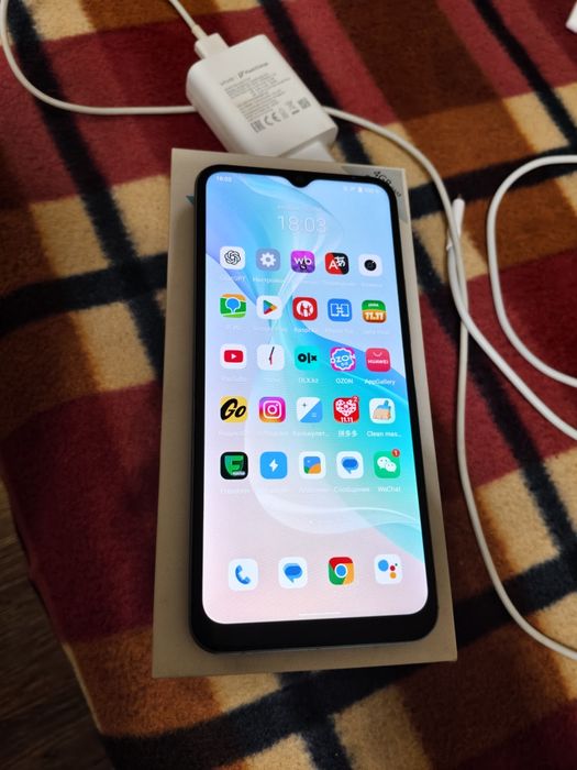 Смартфон Vivo Y21