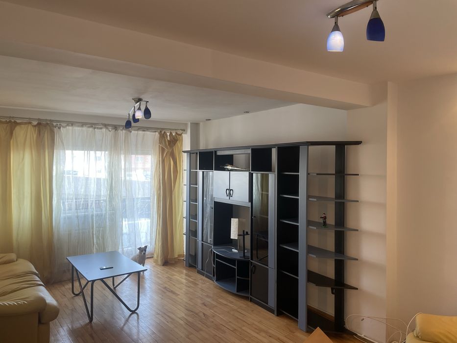 Persoana fizica inchiriez apartament 4 Cam. 125m2. Dorobantilor 99-101