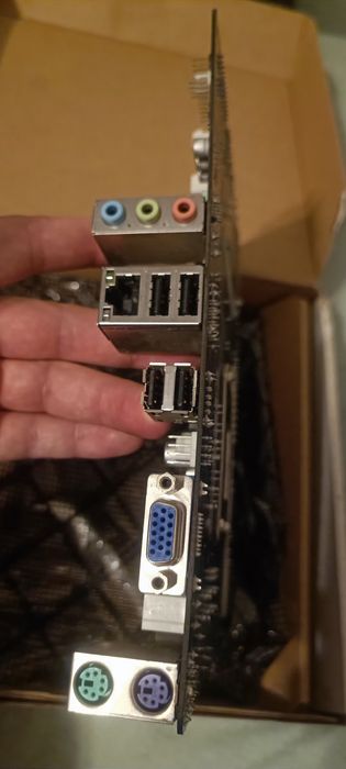 Placa de baza Gigabyte  1155. Cpu G2130 3.2 Ghz